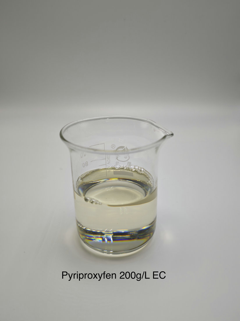 Pyriproxyfen 200g/L EC